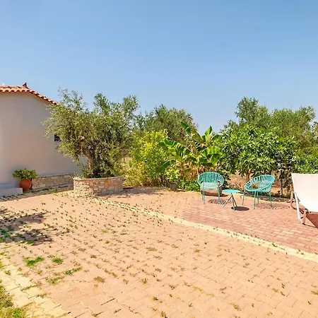 Villa In Nature Longa